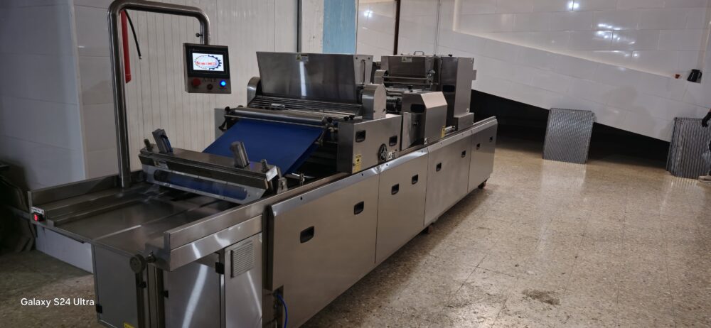 ماكينة انتاج الكعك الشامي