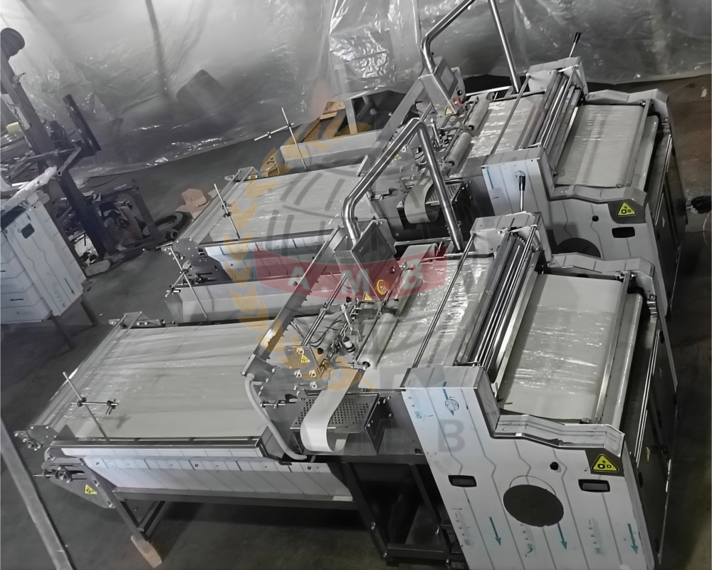 مكنات فرد العجين لخبز التنور